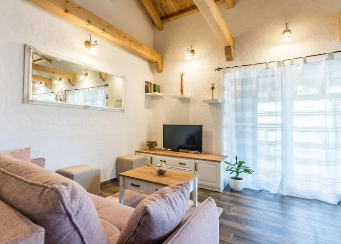 Irena With Sea View Tatil Evi