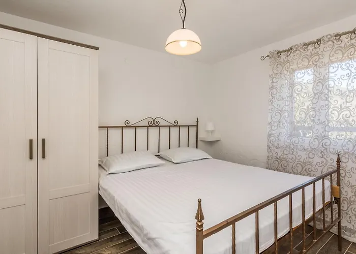 Tatil Evi Irena With Sea View *