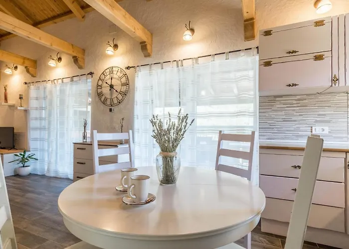 Tatil Evi Irena With Sea View *