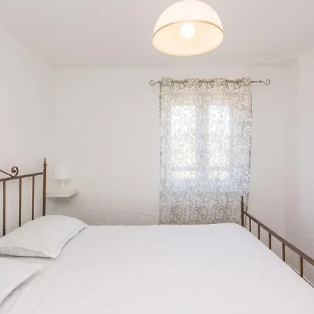 Irena With Sea View *