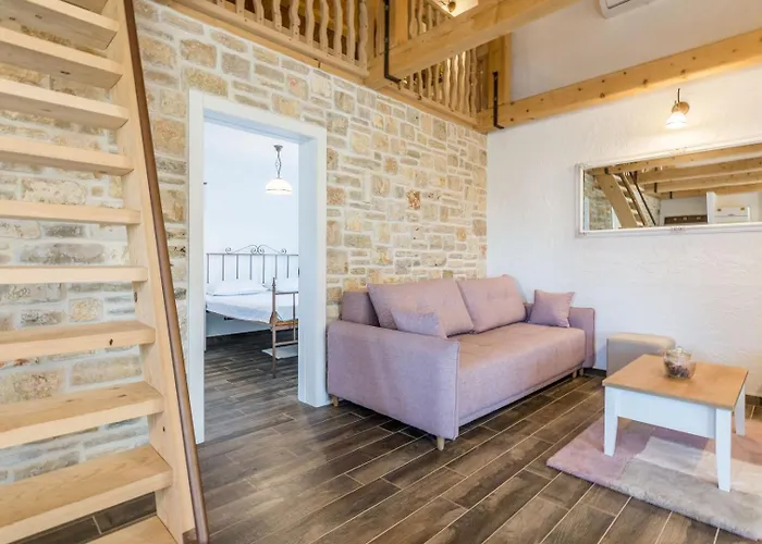 Irena With Sea View Holiday home *