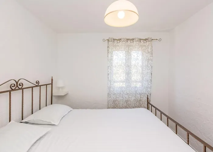 Irena With Sea View *