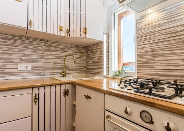 Irena With Sea View Holiday home