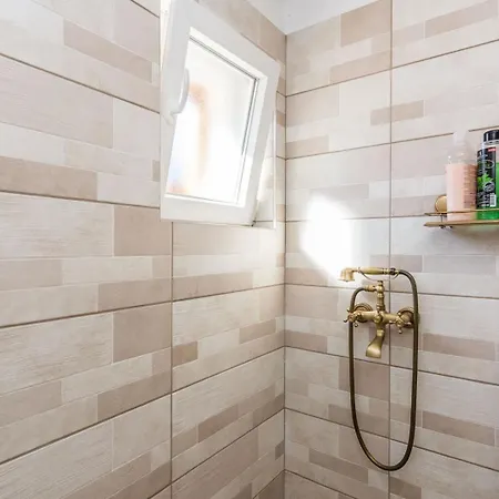 Irena With Sea View Zman